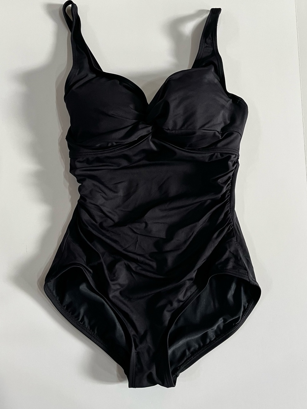 Contours by Coco Reef Black One-Piece Swimsuit, size 8/32C